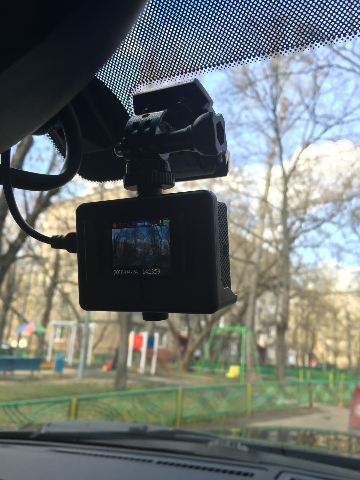 SJ Cam SJ4000 WiFi – обзор экшен-видеокамеры по доступной цене