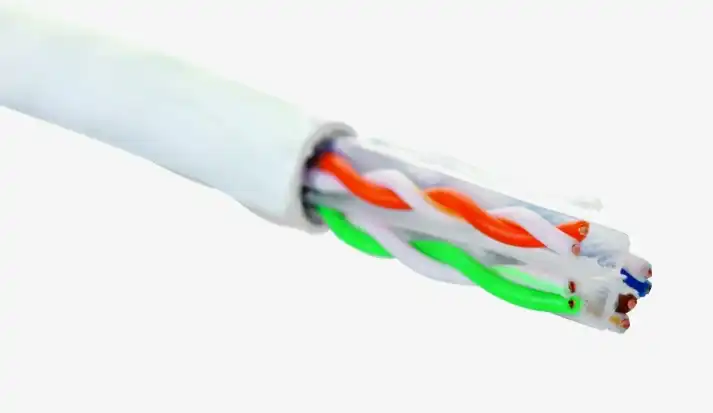 Какой кабель выбрать для подключения интернета в квартире?