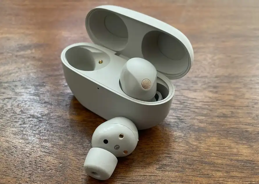 Лучшие TWS-наушники: рейтинг ТОП-30 2026 года